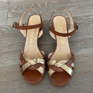 Anthropologie Vicenza Cognac Block Heel Sandals